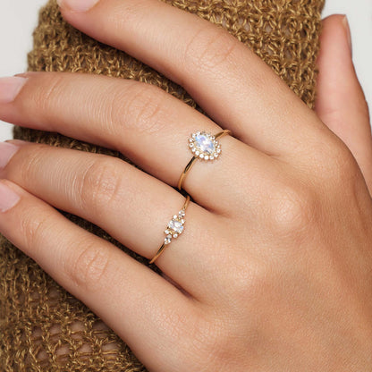 Muse™ | Gold Moonstone Ring