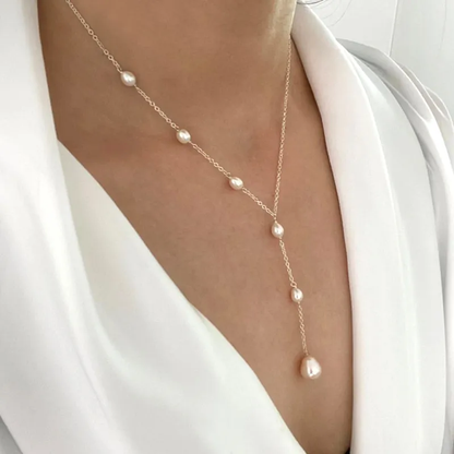 Evelina™ | Women's Vintage Hanging Pearl Necklace
